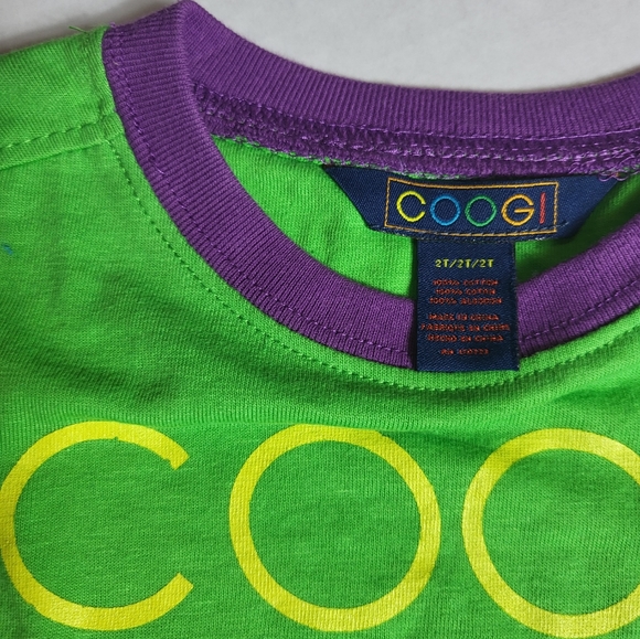 Coogi Shirt and Short Set Size 2T - Picture 6 of 13